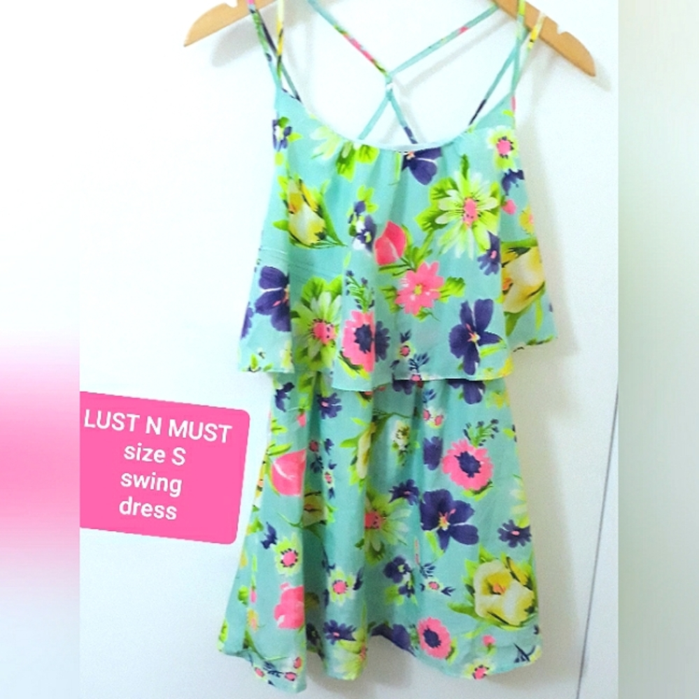 NWOT LustNMust Floral Dress